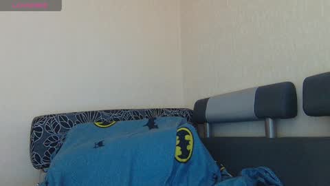 AliceWoolfy online show from April 6, 2026, 6:42 pm