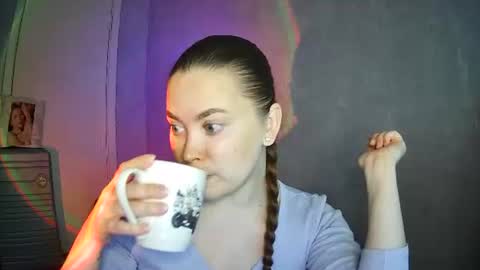 AlicexFresh online show from June 6, 2026, 4:39 am