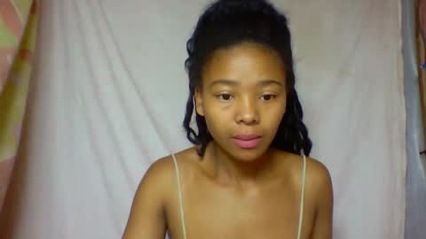 alicia9794 online show from April 23, 2026, 5:41 am