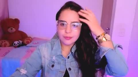 Snapshot of alicia_hotxx chatting on March 20, 2026, 6:13 pm alison online show from March 20, 2026, 6:13 pm