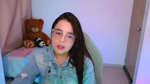 Snapshot of alicia_hotxx chatting on March 24, 2026, 6:02 pm alison online show from March 24, 2026, 6:02 pm