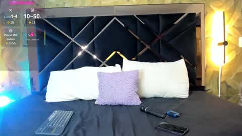 Alice  online show from September 21, 2025, 4:14 am