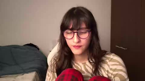 Snapshot of alicia_love29 chatting on December 11, 2024, 12:12 pm Alice online show from December 11, 2024, 12:12 pm