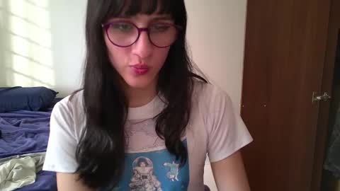 Snapshot of alicia_love29 chatting on January 19, 2025, 11:10 pm Alice online show from January 19, 2025, 11:10 pm