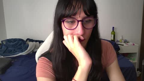 Snapshot of alicia_love29 chatting on February 16, 2025, 9:59 pm Alice online show from February 16, 2025, 9:59 pm