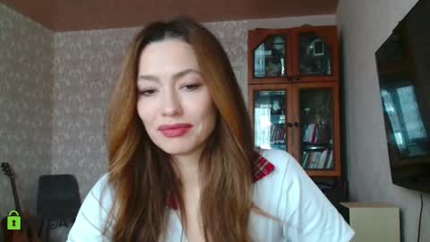 Alicia online show from December 3, 2024, 6:59 am