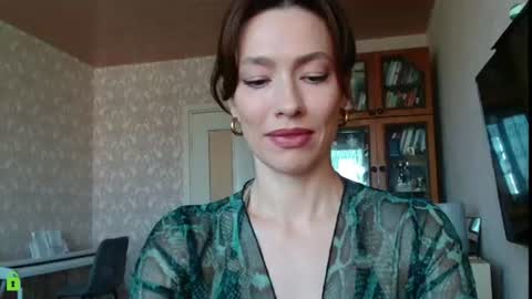 Snapshot of alicia_savory chatting on July 23, 2026, 4:54 am Alicia online show from July 23, 2026, 4:54 am