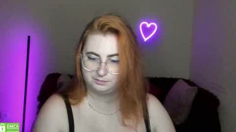 Alicia online show from September 18, 2025, 5:31 am