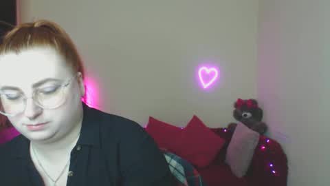 Alicia online show from February 23, 2026, 6:22 am