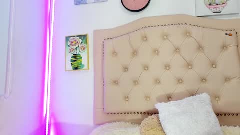       online show from February 13, 2025, 2:01 am