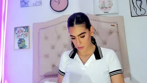       online show from February 19, 2025, 12:46 am