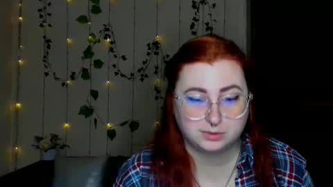 Snapshot of aliciaaared_kis chatting on February 3, 2026, 6:40 am Alicia online show from February 3, 2026, 6:40 am