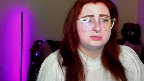 Snapshot of aliciaaared_kis chatting on April 10, 2026, 5:34 am Alicia online show from April 10, 2026, 5:34 am