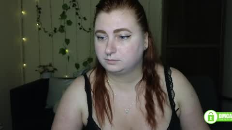 Snapshot of aliciaaared_kis chatting on May 19, 2026, 5:25 am Alicia online show from May 19, 2026, 5:25 am