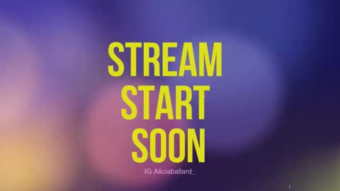 Jennyfer online show from March 7, 2025, 8:33 pm