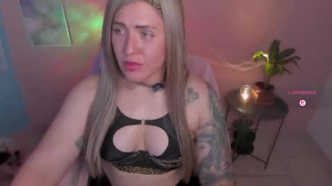 Snapshot of aliciaballard chatting on May 28, 2026, 8:06 pm Jennyfer online show from May 28, 2026, 8:06 pm
