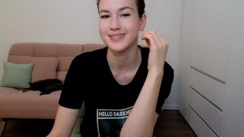 alicianoveli online show from December 22, 2024, 10:38 am