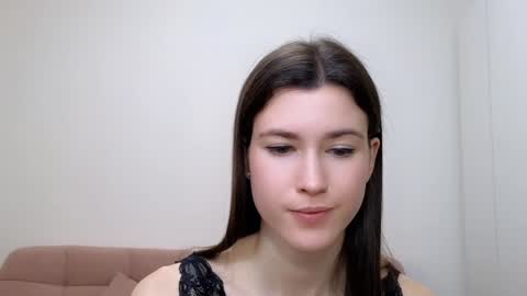 alicianoveli online show from January 28, 2025, 5:14 pm