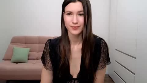 alicianoveli online show from February 17, 2025, 2:59 pm