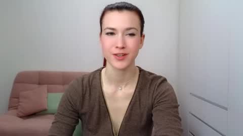 alicianoveli online show from September 16, 2025, 8:04 am