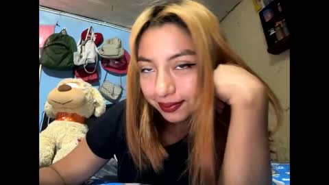 Karla Oconoor online show from April 8, 2026, 3:34 pm