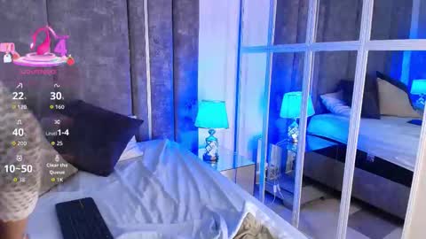 Ali Diaz online show from November 17, 2025, 10:26 pm