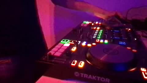 busco rockera online show from February 27, 2025, 7:04 pm