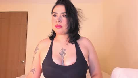 aliice_69 online show from December 18, 2024, 2:53 am