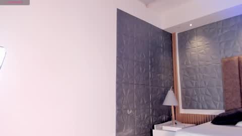 Alice online show from December 3, 2025, 8:18 pm