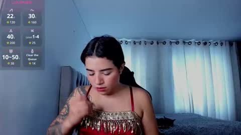 aliice_walker_ online show from February 24, 2026, 6:50 pm