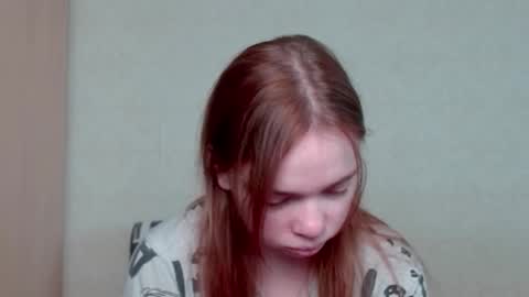 Snapshot of aliiice_stone chatting on November 14, 2025, 10:25 am Alice online show from November 14, 2025, 10:25 am