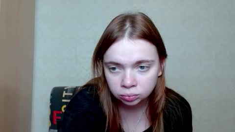 Snapshot of aliiice_stone chatting on November 29, 2025, 9:18 pm Alice online show from November 29, 2025, 9:18 pm