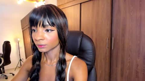 Snapshot of alika_houston chatting on February 25, 2025, 8:03 am IG Alik nasso online show from February 25, 2025, 8:03 am