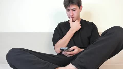 Dan online show from October 5, 2025, 3:16 am