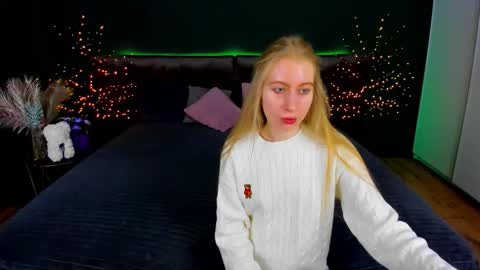 Alina online show from October 30, 2025, 6:37 am