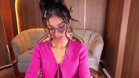 alina_b_ online show from February 24, 2026, 8:18 pm