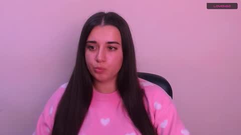 Snapshot of alinaasti_ chatting on November 21, 2025, 9:19 am Alina online show from November 21, 2025, 9:19 am