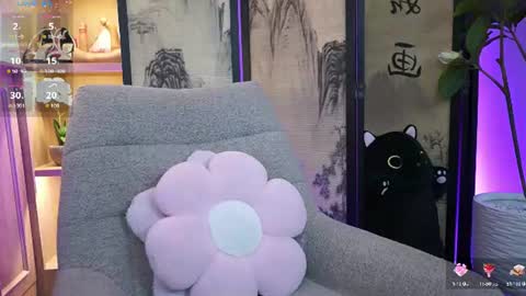 Alina Bennet online show from July 15, 2026, 11:37 am