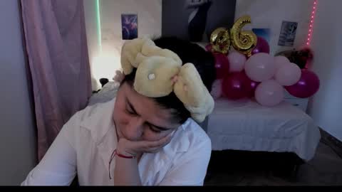 alinabozz1 online show from March 29, 2026, 2:00 am