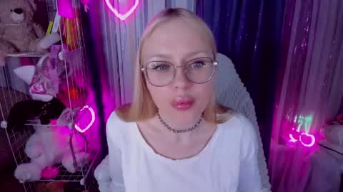alinaocean online show from April 6, 2026, 4:30 pm