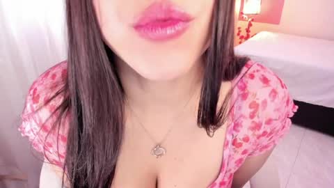 alinaowens online show from June 18, 2026, 2:32 pm