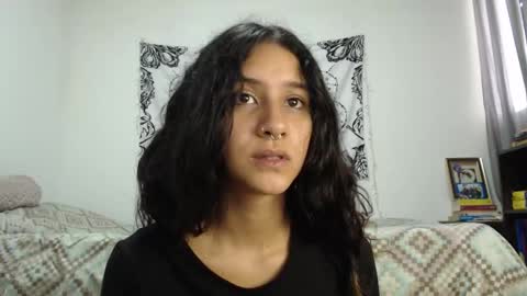 Snapshot of alinawoolf_ chatting on December 30, 2024, 6:05 pm Ali online show from December 30, 2024, 6:05 pm