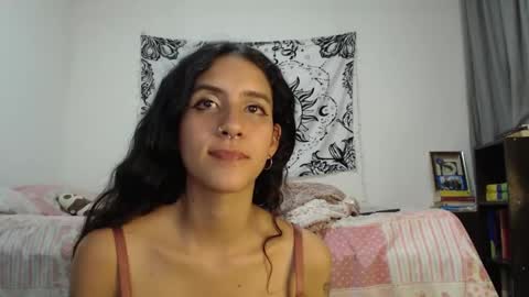 Snapshot of alinawoolf_ chatting on January 11, 2025, 8:43 am Ali online show from January 11, 2025, 8:43 am