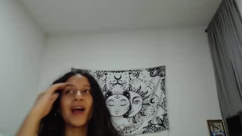 Snapshot of alinawoolf_ chatting on March 10, 2025, 3:12 am Ali online show from March 10, 2025, 3:12 am