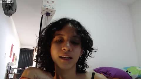 Snapshot of alinawoolf_ chatting on November 25, 2025, 5:24 pm Ali online show from November 25, 2025, 5:24 pm