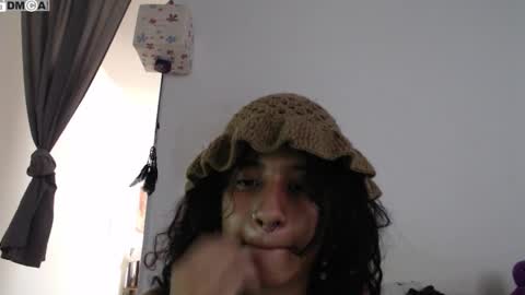 Snapshot of alinawoolf_ chatting on February 28, 2026, 2:40 pm Ali online show from February 28, 2026, 2:40 pm