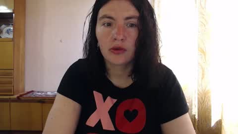 AlinaxJames online show from April 20, 2026, 9:12 am