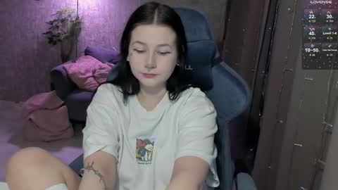 Aline Greeeen online show from March 11, 2026, 11:00 pm