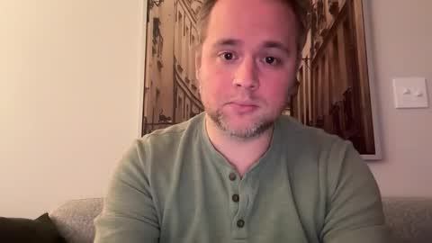 Snapshot of alinick0125 chatting on November 28, 2025, 8:33 pm Nick online show from November 28, 2025, 8:33 pm