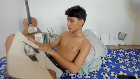 AliotTwink online show from September 26, 2025, 8:35 pm